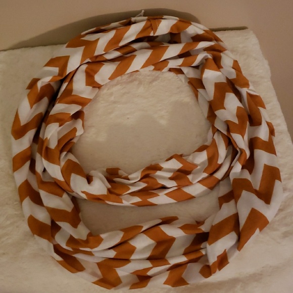 Infinity Scarf Mustard Yellow White - Picture 1 of 1